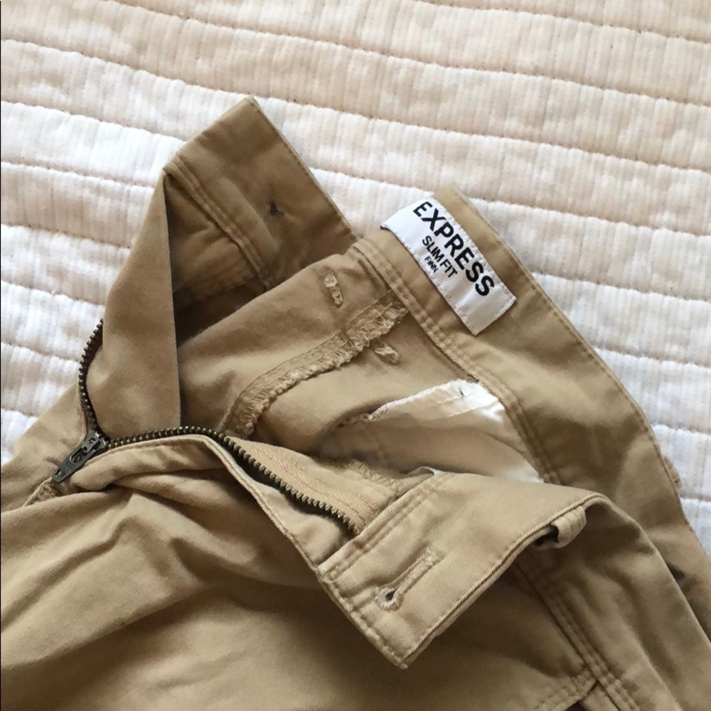 Express khakis